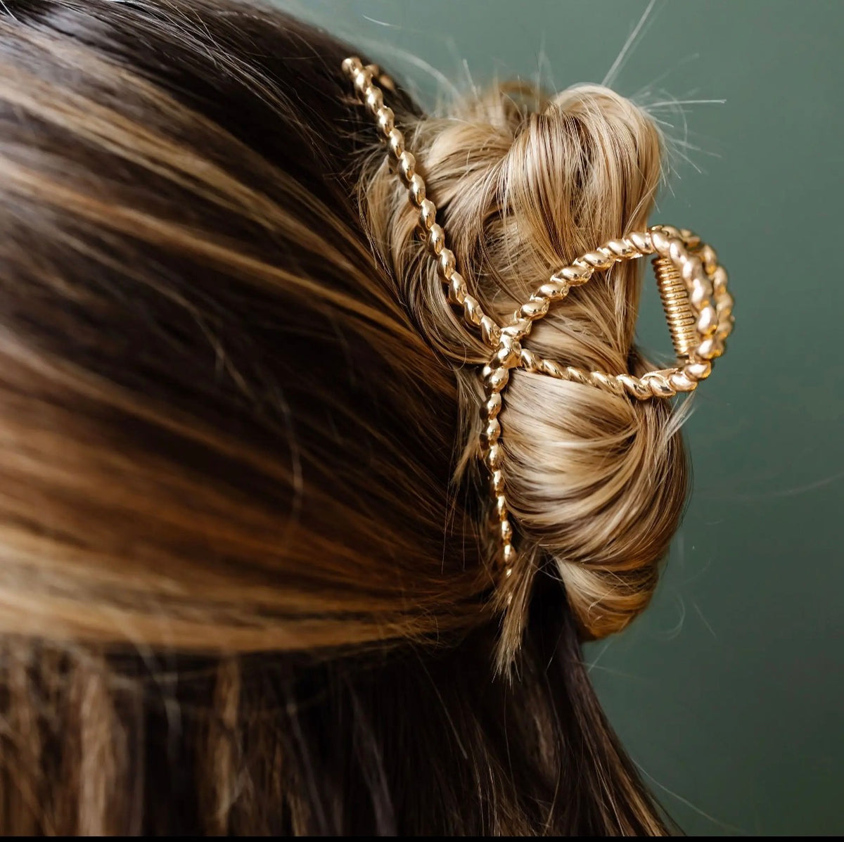 Golden Magic Hair Claw Clip