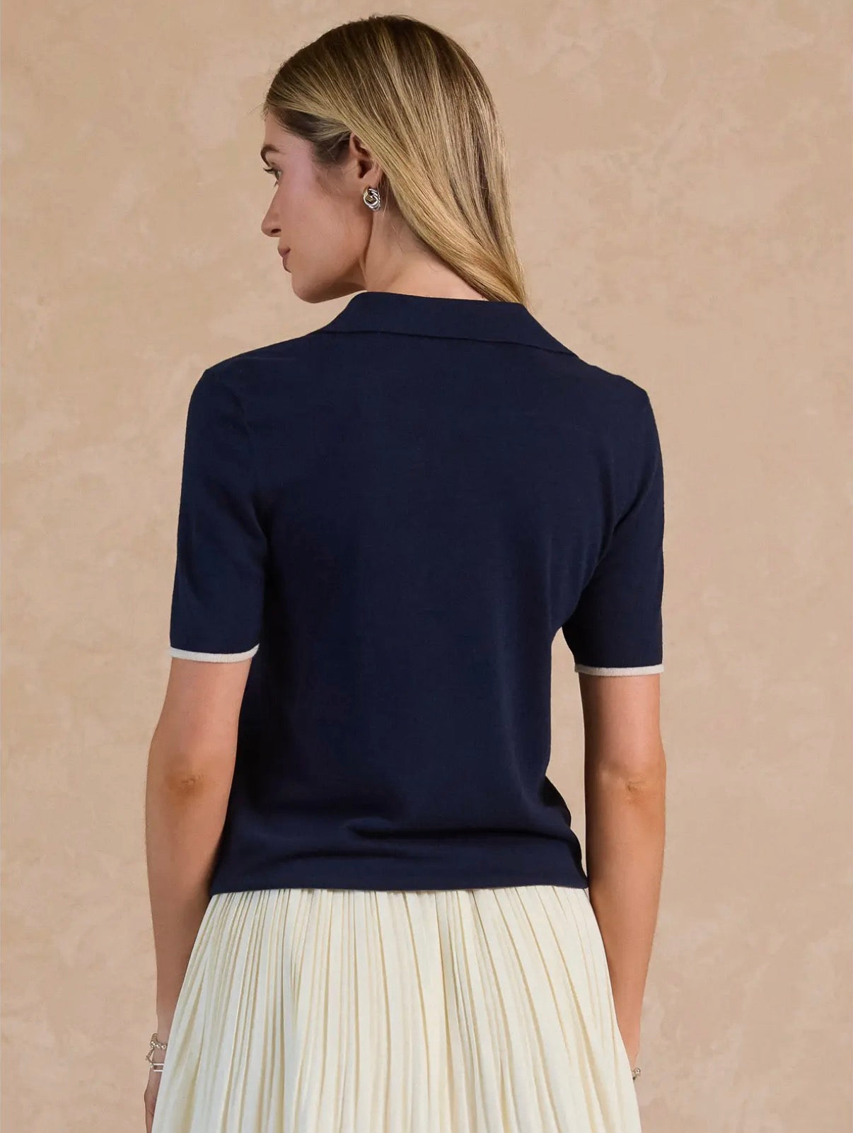 U-Neck Knit Contrast Polo Top
