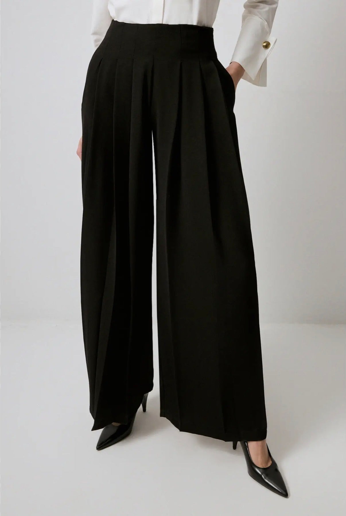 High-Waist Pleated Wide-Leg Pants - Flowing Crepe Trousers