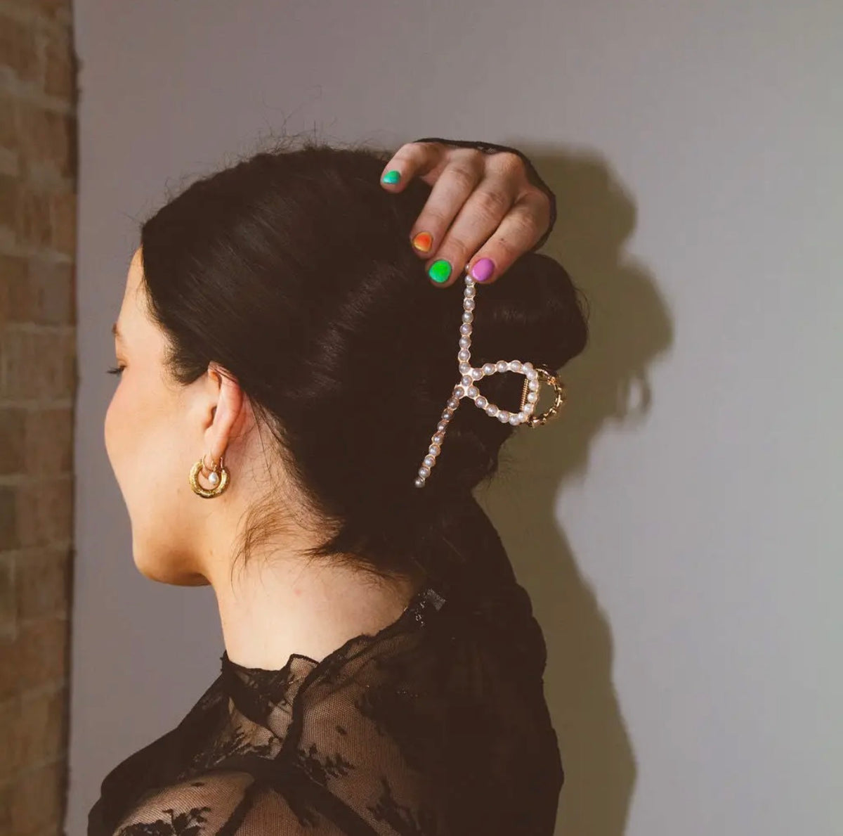 Cannes Pearl Swirl Claw Clip