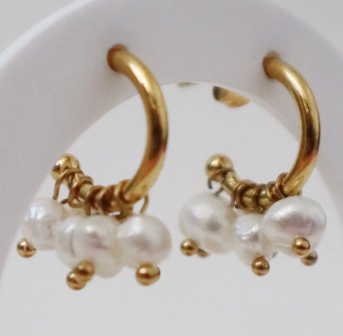 Lucy Pearl hoops