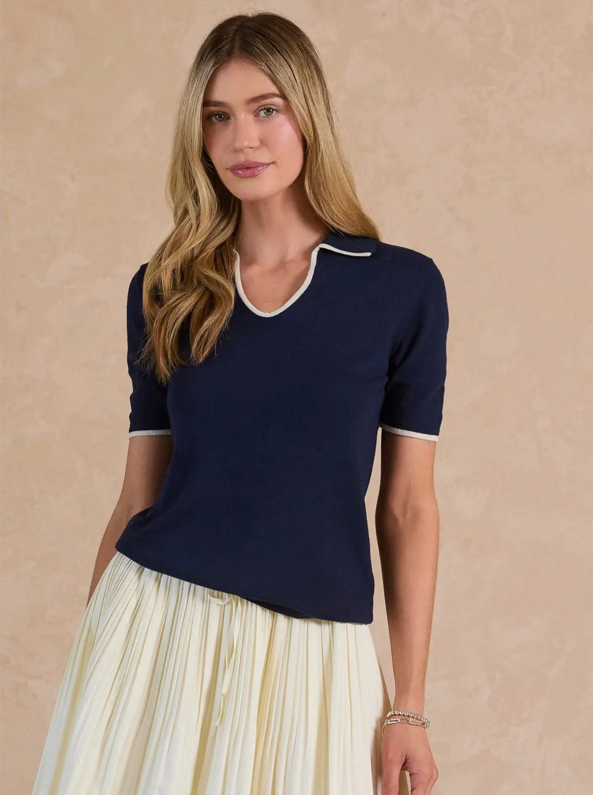 U-Neck Knit Contrast Polo Top