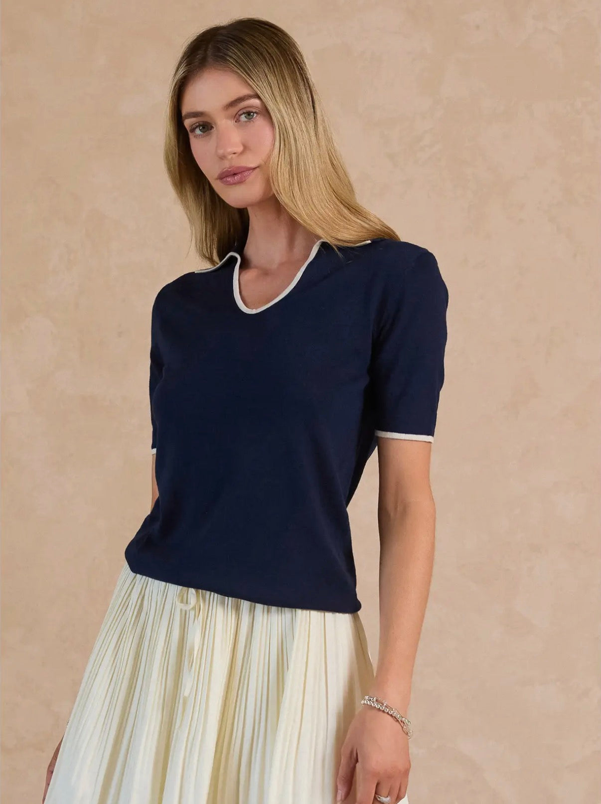 U-Neck Knit Contrast Polo Top