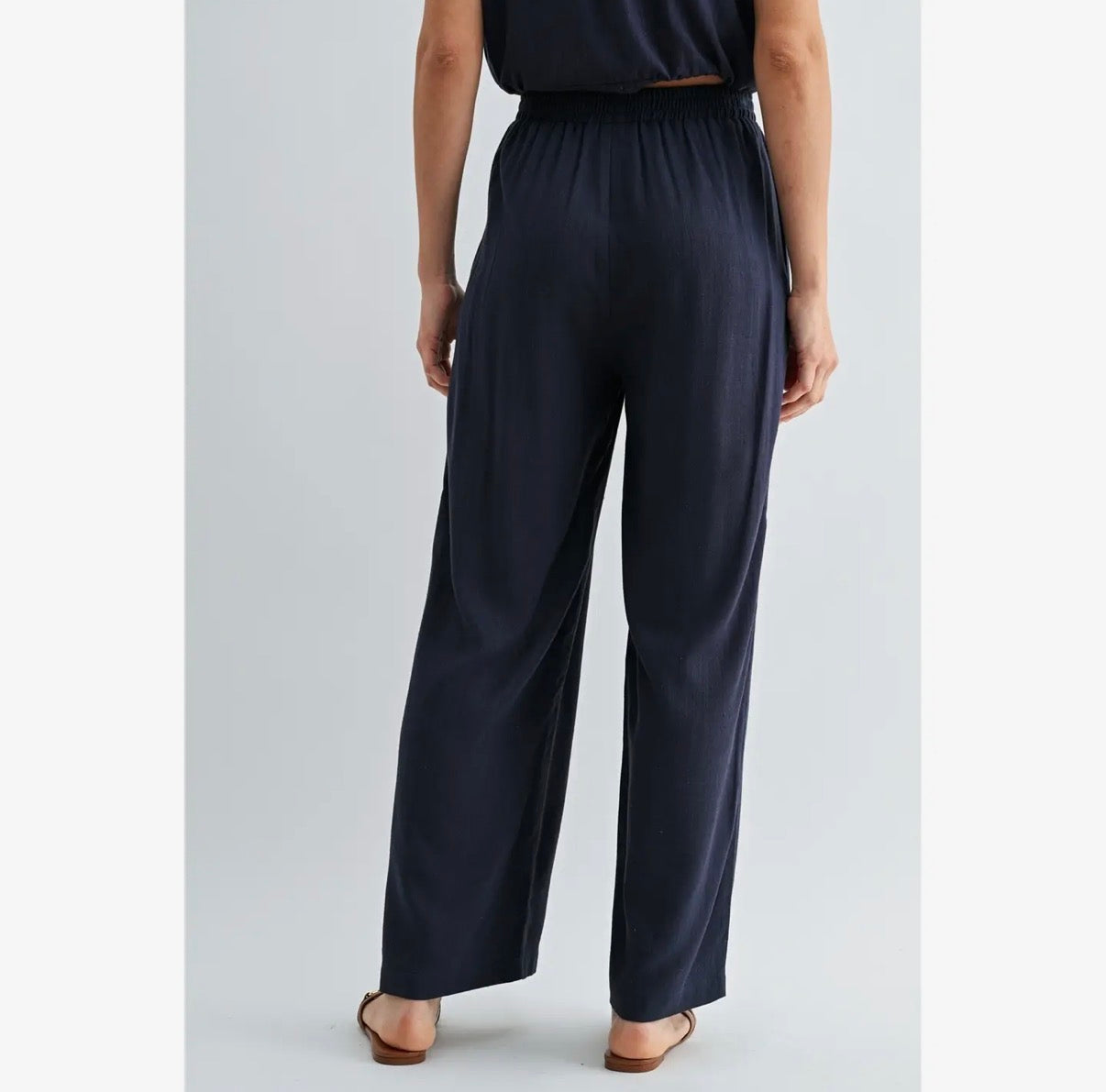 Front Pintuck Pants