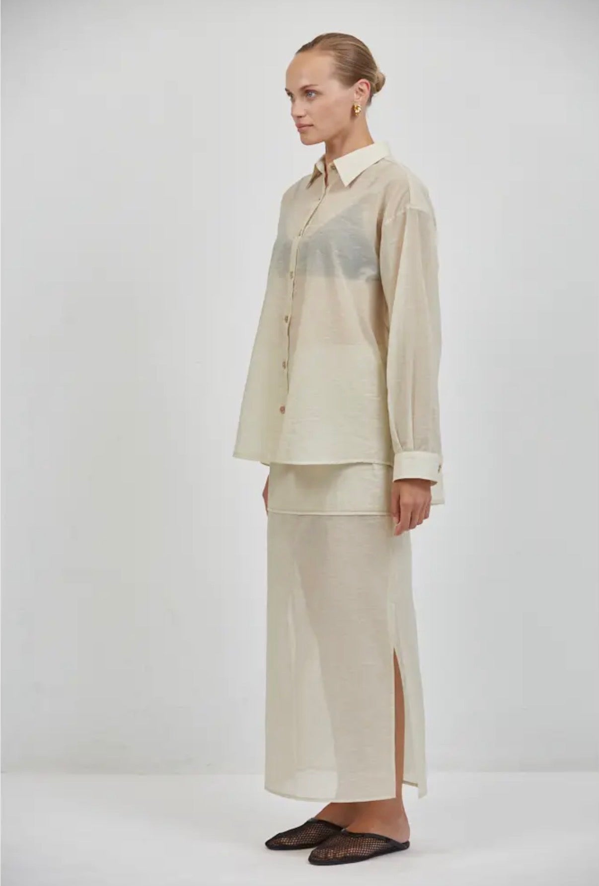 Collar Neck Long Sleeve TOP