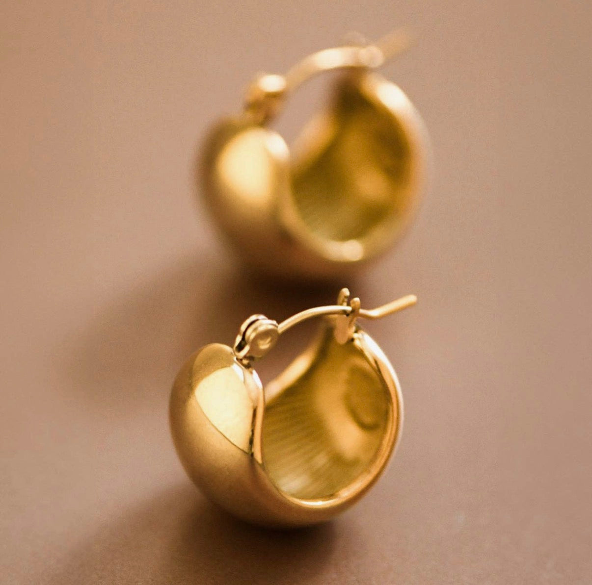 Trancy Earrings